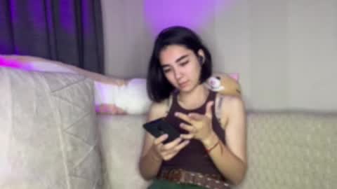 Snapshot of jenifersimon chatting on 10/14/25, 03:57 Jenifer online show from 10/14/25, 03:57