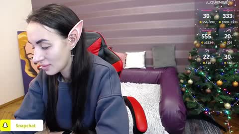 Snapshot of jeniferstone chatting on 01/04/25, 06:52 Kira online show from 01/04/25, 06:52