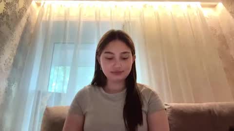 Snapshot of jenifferbuzby chatting on 07/06/26, 03:03 Janie online show from 07/06/26, 03:03
