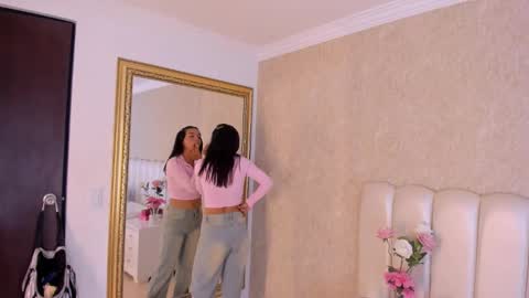 Samanta online show from 11/23/25, 02:06