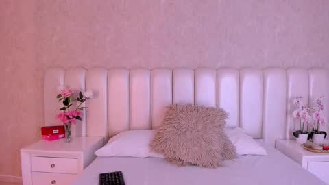 Samanta online show from 12/02/25, 07:53