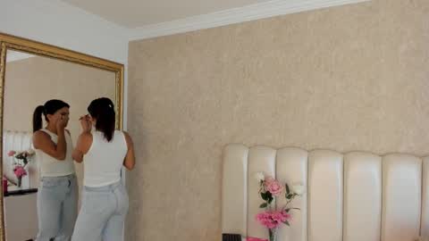 Samanta online show from 12/18/25, 07:09