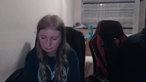 JenisAndPeter online show from 12/03/25, 07:23