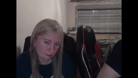 JenisAndPeter online show from 04/29/26, 05:41