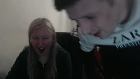 JenisAndPeter online show from 05/02/26, 06:13