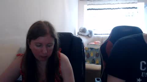 JenisAndPeter online show from 07/10/26, 08:18