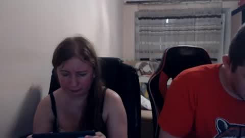 JenisAndPeter online show from 07/19/26, 06:44