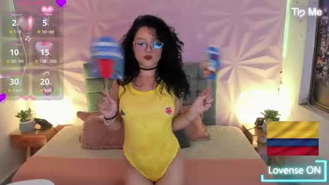jenn online show from 06/17/26, 09:05