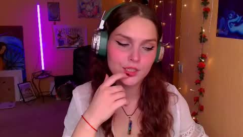 Snapshot of jenna__sativa chatting on 07/20/26, 01:13 jenna__sativa online show from 07/20/26, 01:13