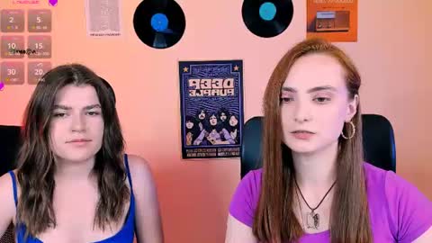 Snapshot of jenna_elayne chatting on 06/24/26, 03:22 jenna_elayne online show from 06/24/26, 03:22