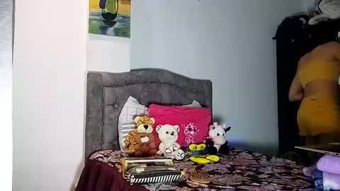  Isabella  online show from 11/02/25, 04:26