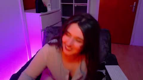 jennasxy19 online show from 02/04/25, 08:17