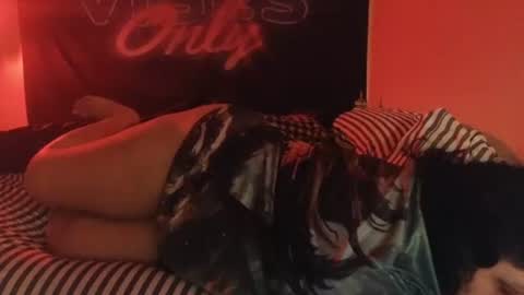  Dragon Queen. Be my Dragon --  and  online show from 06/18/26, 10:47