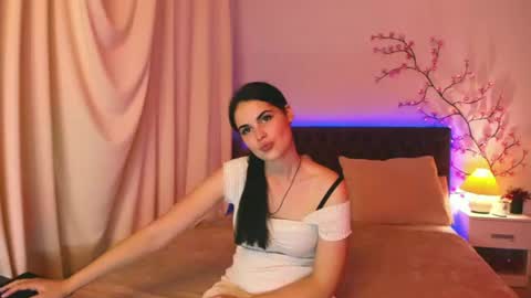 Snapshot of jennamiu chatting on 07/07/26, 12:20 Jenna online show from 07/07/26, 12:20