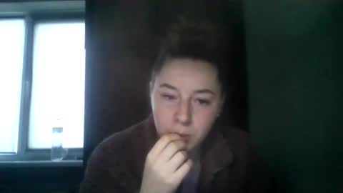 Snapshot of jennamolberty chatting on 04/17/26, 03:37 JennaMolberty online show from 04/17/26, 03:37