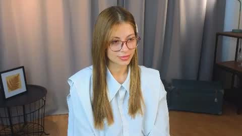 Kate online show from 07/14/26, 03:22