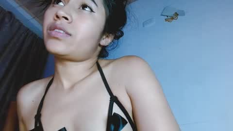 jenner_lena online show from 06/12/26, 06:45