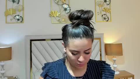 jenner_madison online show from 04/24/26, 11:23