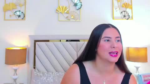 Snapshot of jenner_madison chatting on 07/10/26, 11:24 jenner_madison online show from 07/10/26, 11:24
