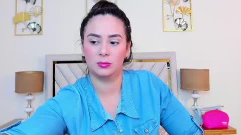 Snapshot of jenner_madison chatting on 07/11/26, 11:13 jenner_madison online show from 07/11/26, 11:13