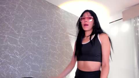 Snapshot of jenner_mills chatting on 12/14/25, 11:53 Jenner online show from 12/14/25, 11:53