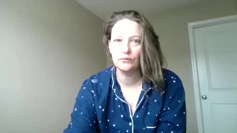 Jennibean6996 online show from 01/18/25, 02:55