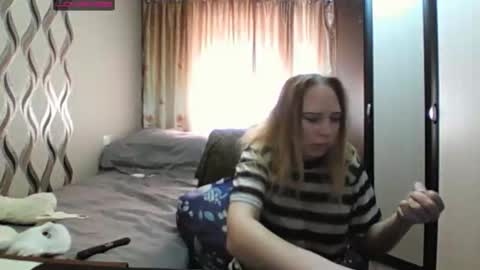 JenniDeep online show from 03/31/26, 07:53