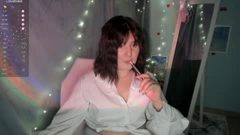 Jennie online show from 02/05/25, 09:18