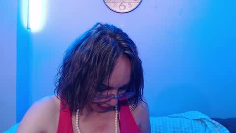 Jennie online show from 01/17/25, 12:42