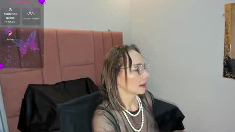 Snapshot of jennierosse chatting on 04/15/26, 12:34 Jennie online show from 04/15/26, 12:34