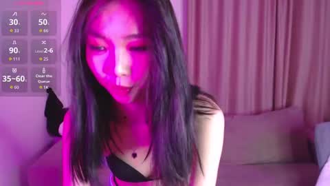 Snapshot of jennierubyy chatting on 07/30/26, 05:23 Jennie online show from 07/30/26, 05:23