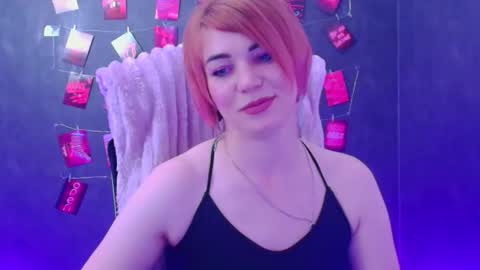 Snapshot of jennifer_cuttie chatting on 03/27/26, 07:02 Jennifer online show from 03/27/26, 07:02