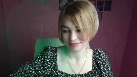 Snapshot of jennifer_cuttie chatting on 04/08/26, 11:54 Jennifer online show from 04/08/26, 11:54