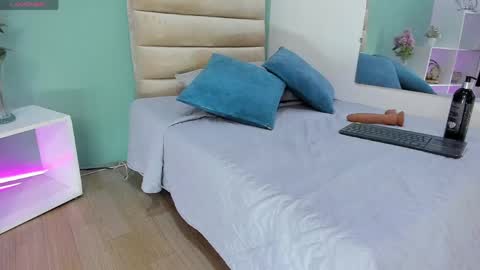 Snapshot of jennifer_garciia chatting on 03/17/26, 08:56 jennifer_garciia online show from 03/17/26, 08:56