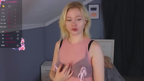 Snapshot of jennifer_mathis chatting on 09/28/25, 03:06 jennifer_mathis online show from 09/28/25, 03:06