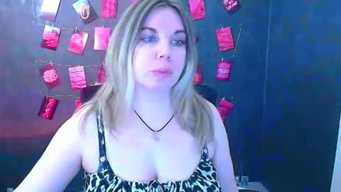 Jennifer online show from 03/23/26, 06:50