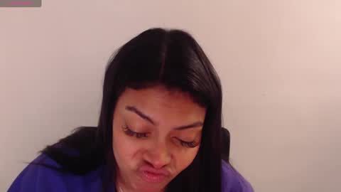 Snapshot of jennifer_oliveira chatting on 09/09/25, 07:19 Jenn 3 online show from 09/09/25, 07:19