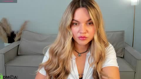 Jennifer Perezz online show from 05/11/26, 08:53