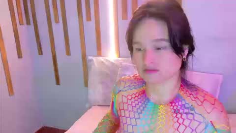 Jennifer vega  online show from 09/22/25, 10:12