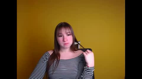 Jennifer online show from 01/27/25, 09:44