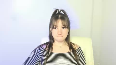 Jennifer online show from 03/12/25, 09:44