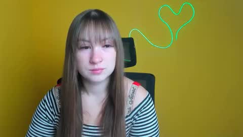 Jennifer online show from 10/20/25, 05:41