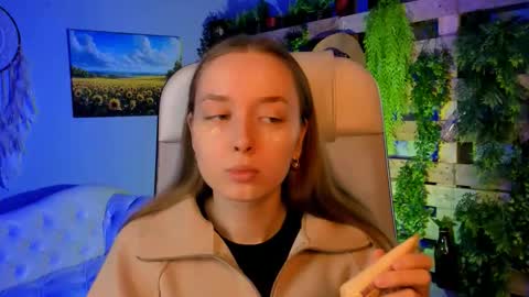 Jennifer online show from 10/07/25, 09:50