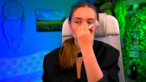 Snapshot of jennifergraces chatting on 02/22/26, 07:12 Jennifer online show from 02/22/26, 07:12