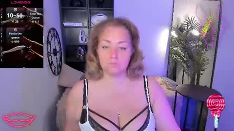 Jennifer online show from 07/02/26, 08:37