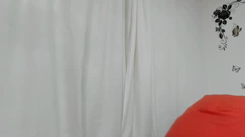 jenniferloveyou online show from 02/23/25, 10:09