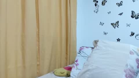 jenniferloveyou online show from 10/25/25, 09:17