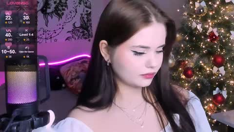 Snapshot of jenniferwandis77 chatting on 01/08/25, 09:12 Jenni online show from 01/08/25, 09:12