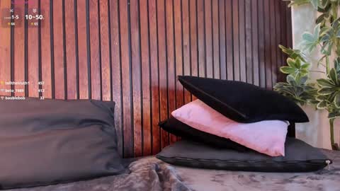     online show from 02/08/25, 03:10