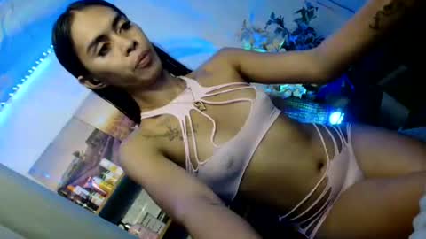 Snapshot of jenny20_xxx chatting on 03/16/26, 06:39 PRETTY JENNY online show from 03/16/26, 06:39